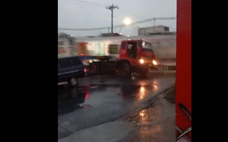 KA Harina Sikat Truk Trailer